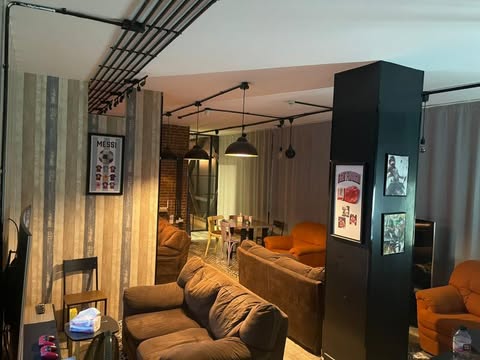 PS&CAFE نيون